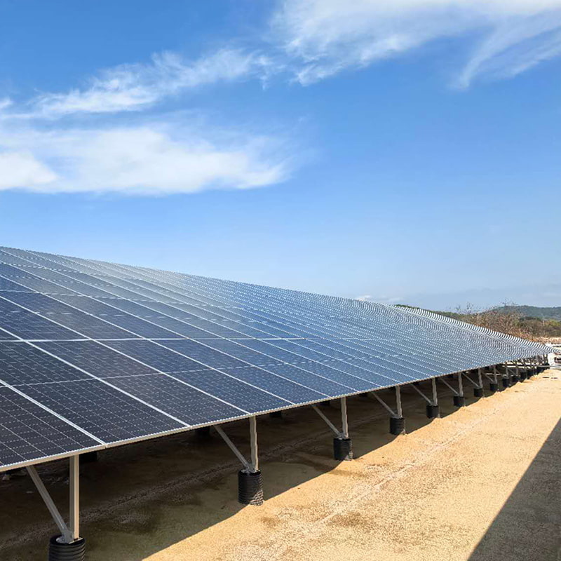 Comprensione dei sistemi di supporto solare a terra: varianti di progettazione e vantaggi