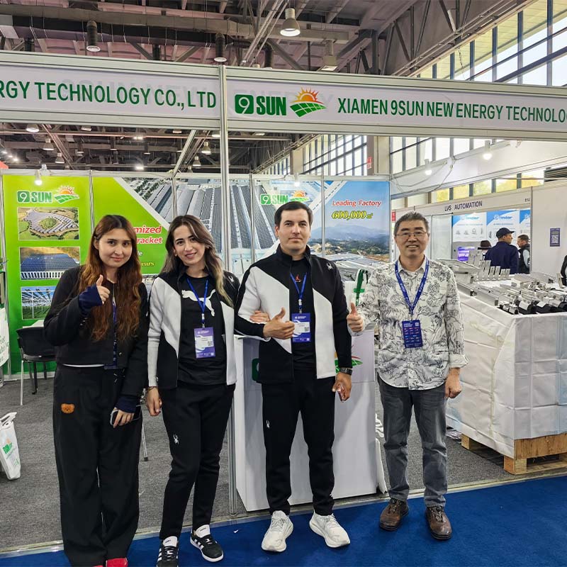 Project agreement photo with a Central Asian client at the 9SUN exhibition stand Project agreement photo with a Central Asian client at the 9SUN exhibition stand